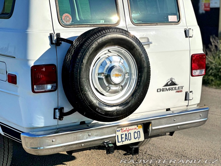 Chevrolet Ostatní modely G30 5.7 V8 Camper 1995