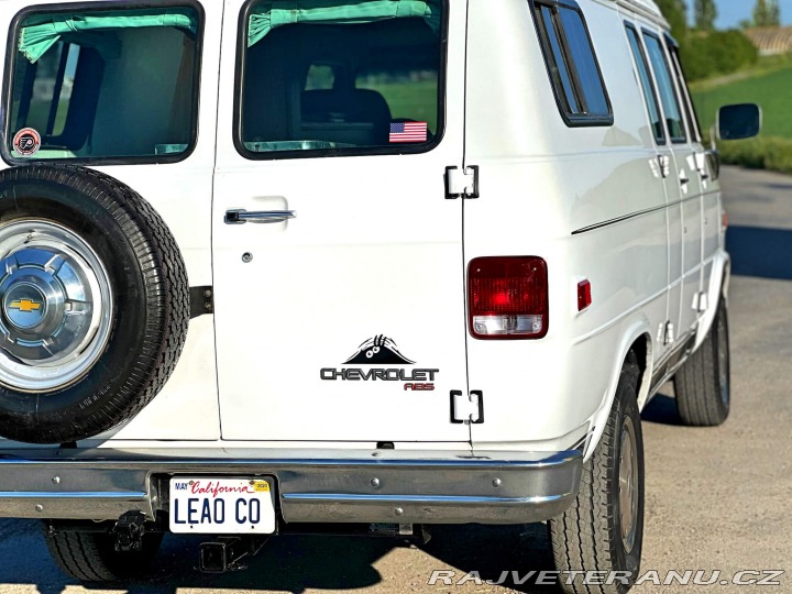 Chevrolet Ostatní modely G30 5.7 V8 Camper 1995