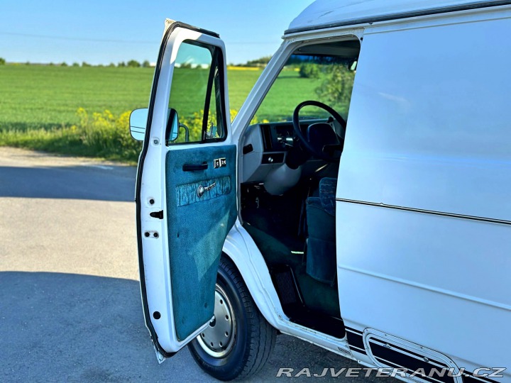 Chevrolet Ostatní modely G30 5.7 V8 Camper 1995