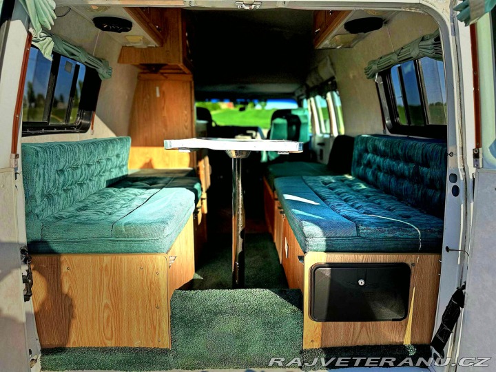 Chevrolet Ostatní modely G30 5.7 V8 Camper 1995