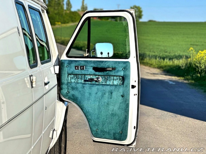 Chevrolet Ostatní modely G30 5.7 V8 Camper 1995