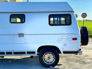 Chevrolet Ostatní modely G30 5.7 V8 Camper 1995