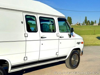 Chevrolet Ostatní modely G30 5.7 V8 Camper 1995
