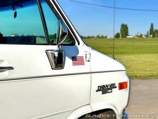 Chevrolet Ostatní modely G30 5.7 V8 Camper 1995