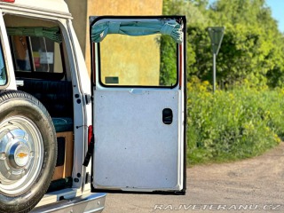 Chevrolet Ostatní modely G30 5.7 V8 Camper 1995