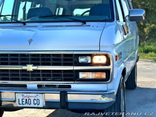 Chevrolet Ostatní modely G30 5.7 V8 Camper 1995
