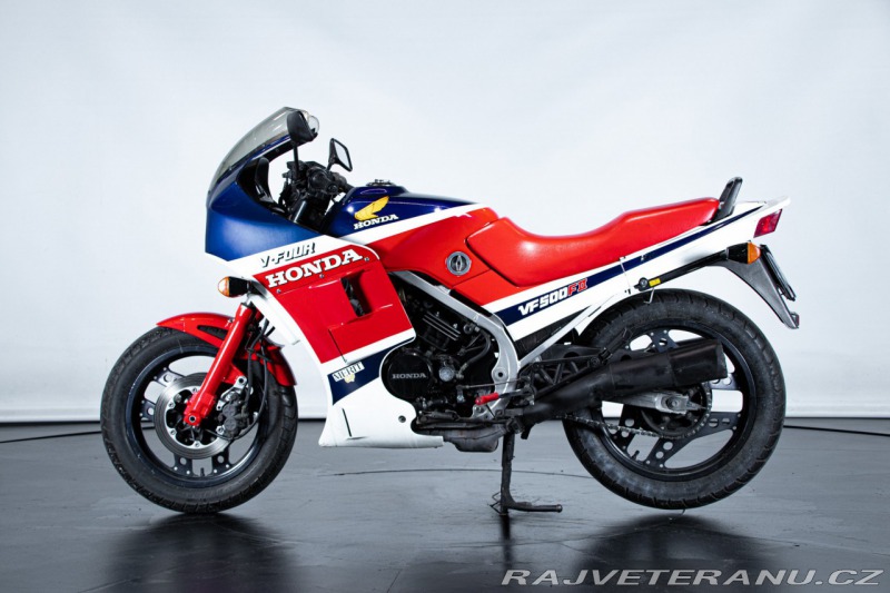 Honda VF 500 F