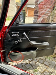 Mercedes-Benz 200 w114 1972