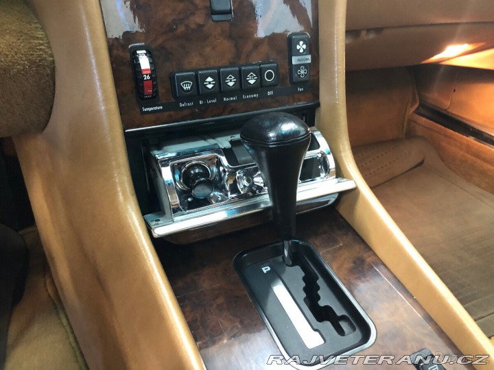 Mercedes-Benz SL 56 COUPÉ/ROADSTER 1987