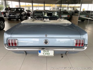 Ford Mustang Cabrio*manuál*Velmi zacho 1965