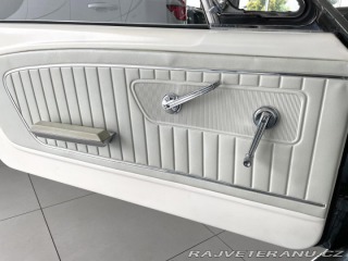 Ford Mustang Cabrio*manuál*Velmi zacho 1965