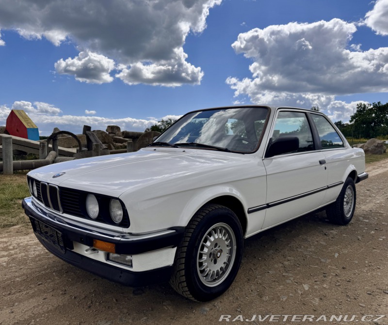 BMW 3 E30 320i klima