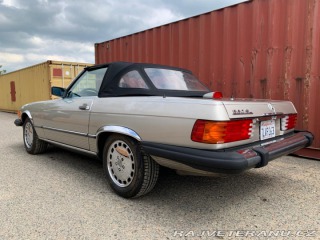 Mercedes-Benz SL 560 1987