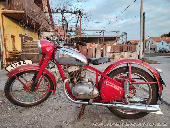 Jawa 250 pérák 1950