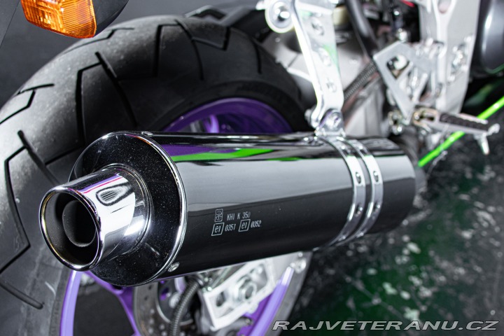 Kawasaki ZX ZX-7RR 1996