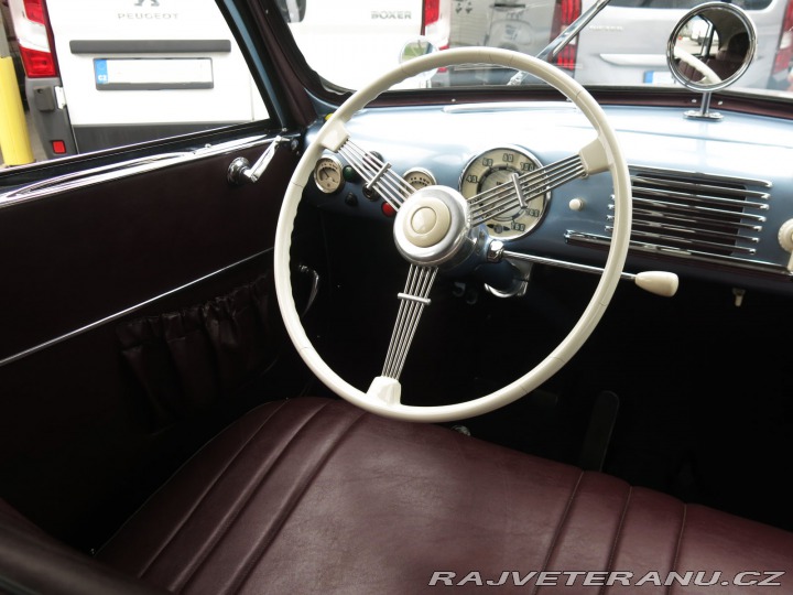 Tatra 600 Tatraplan 1952