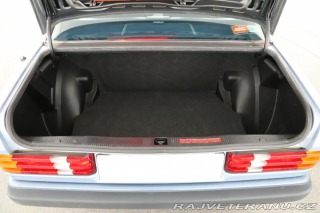 Mercedes-Benz 190 190 W201 E 2.0 1991