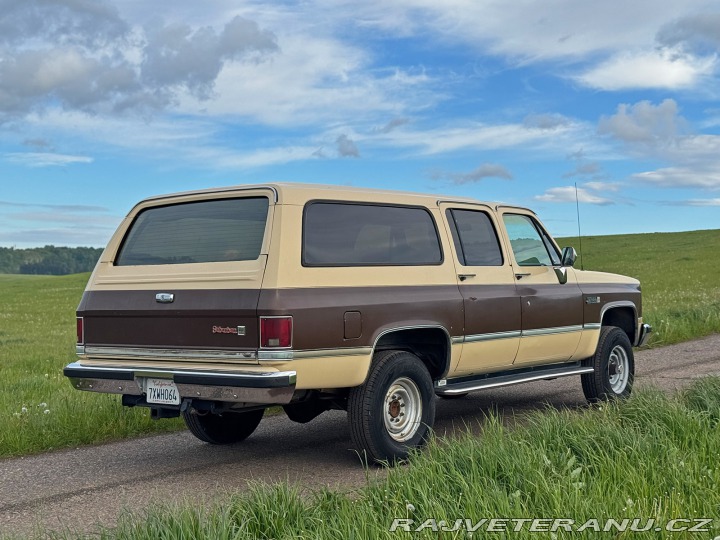 GMC Suburban 3500 V8 5.7 4x4 1988