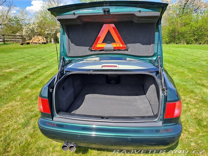 Audi S8 D2 1998