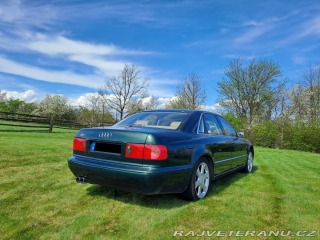 Audi S8 D2 1998