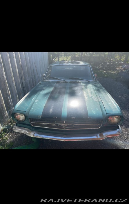 Ford Mustang V8