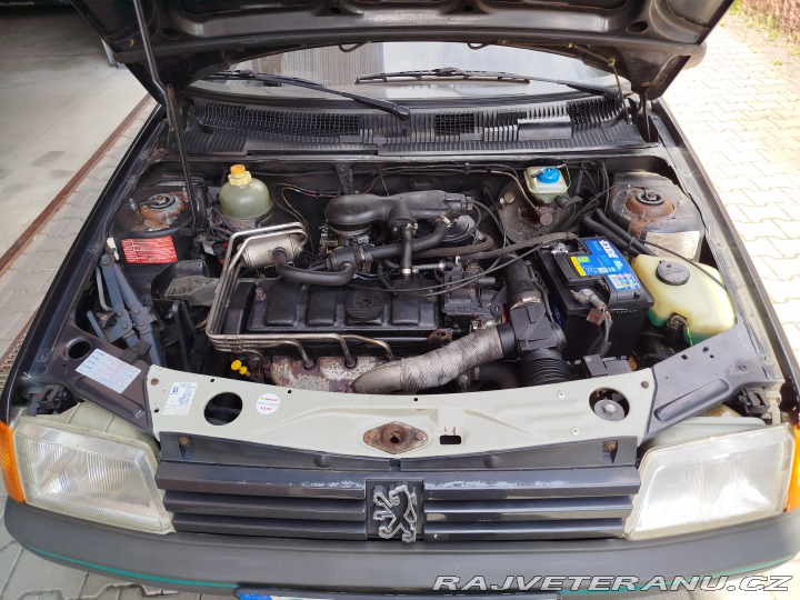 Peugeot 205 1989
