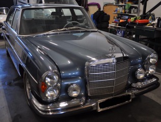 Mercedes-Benz 300 SEL