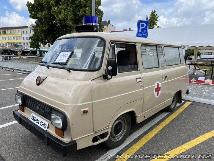 Škoda 1203 Sanitka TAZ 1500 1986