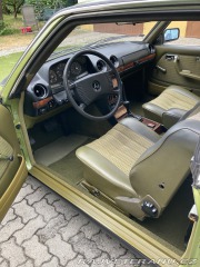 Mercedes-Benz 230 c123 1978