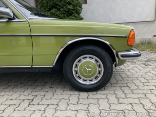 Mercedes-Benz 230 c123 1978