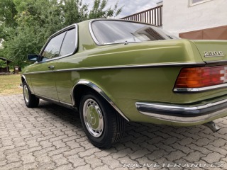 Mercedes-Benz 230 c123 1978
