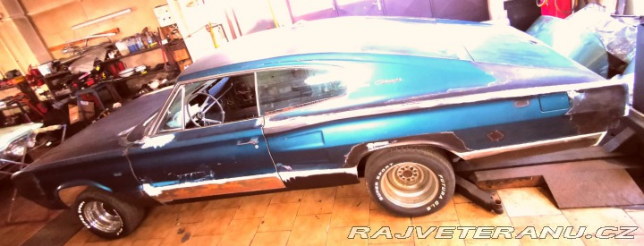 Dodge Charger 6.2 V8 383 cui 330 koní 1966