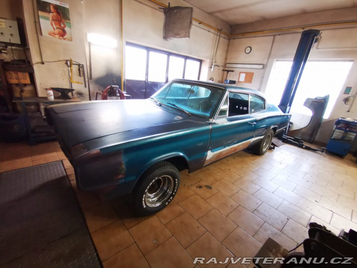 Dodge Charger 6.2 V8 383 cui 330 koní 1966