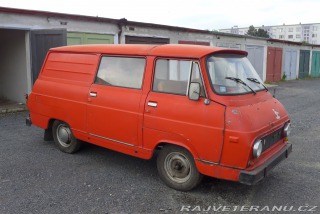 Škoda 1203 kšiltovka