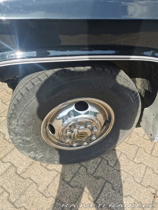 Chevrolet C/K C30 Silverado 3+3 1984