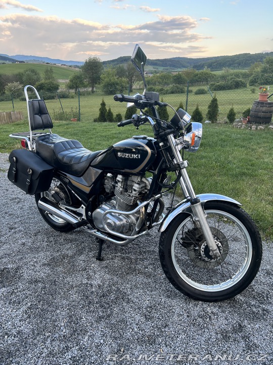 Suzuki Ostatní modely GR 650 1985