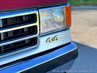 Ford F 250 7.5 V8 XLT 4x4 Manuál 1991