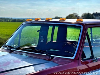 Ford F 250 7.5 V8 XLT 4x4 Manuál 1991