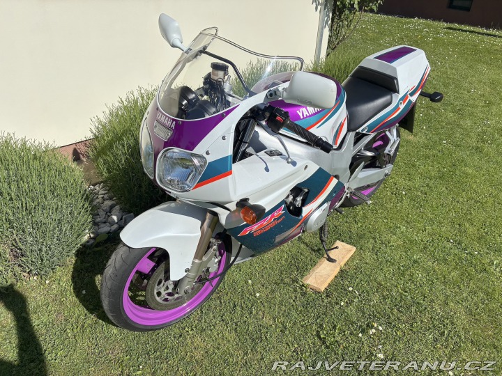 Yamaha FZ FZR600R 1994