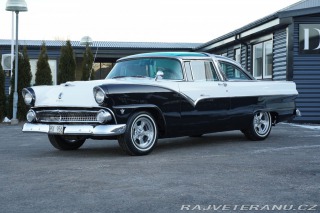 Ford Crown Victoria 272 V8