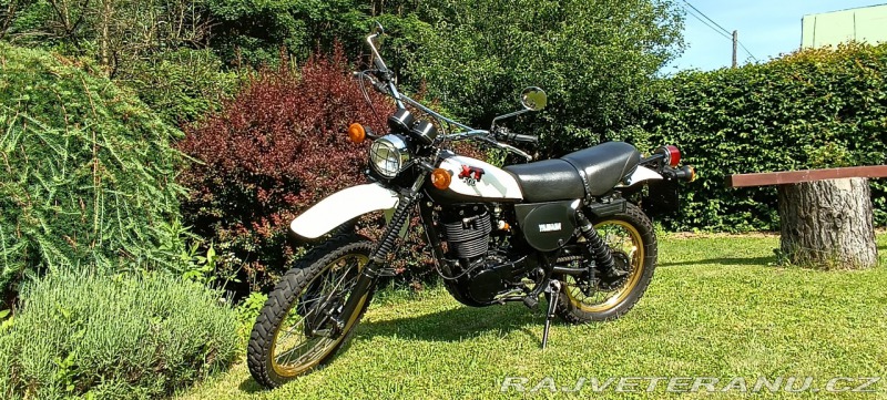 Yamaha XT 