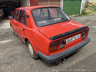 Škoda 105 105L 1986