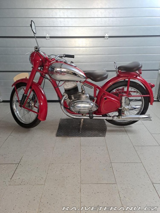 Jawa Ostatní modely 250 Pérák 1951