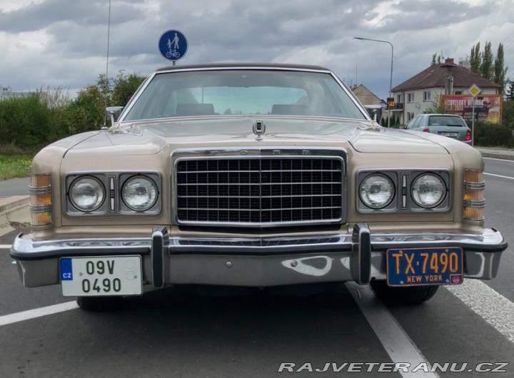 Ford LTD 351 V8 1977