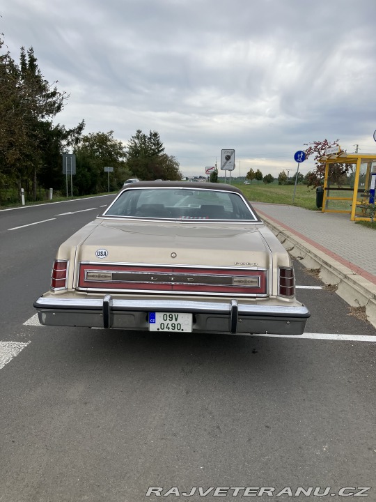 Ford LTD 351 V8 1977