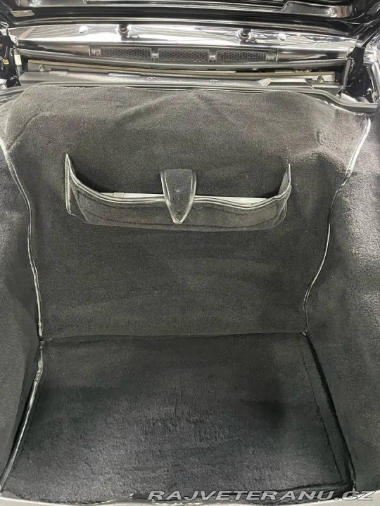 Porsche Ostatní modely 964 Carrera 2 1990