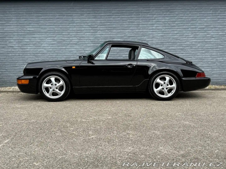 Porsche Ostatní modely 964 Carrera 2 1990