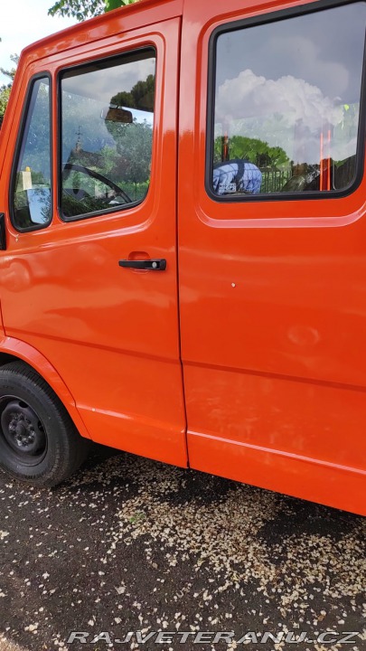 Mercedes-Benz Ostatní modely T1 307D sklapecndvojkabin 1979