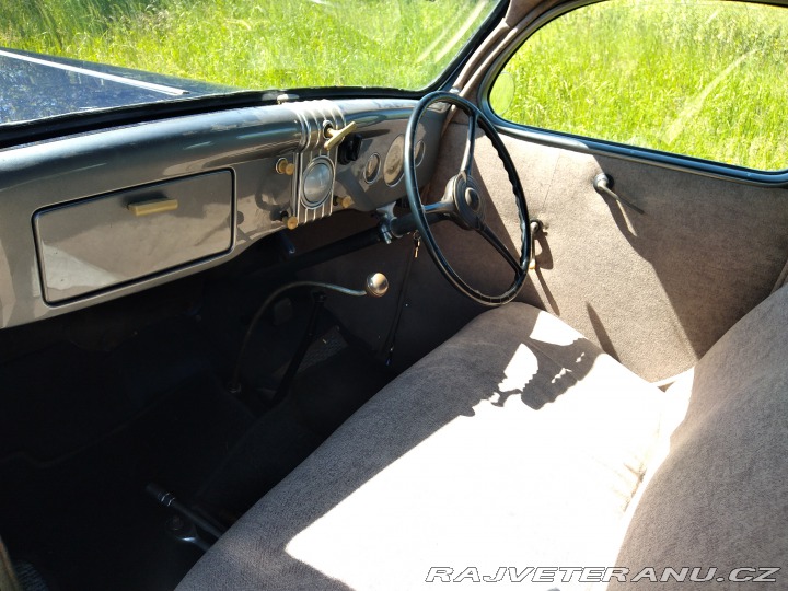 Ford V8 1935