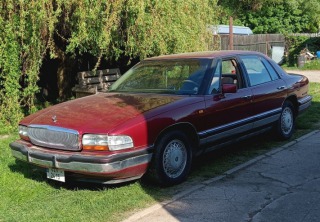 Buick Park Avenue Sedan 1990